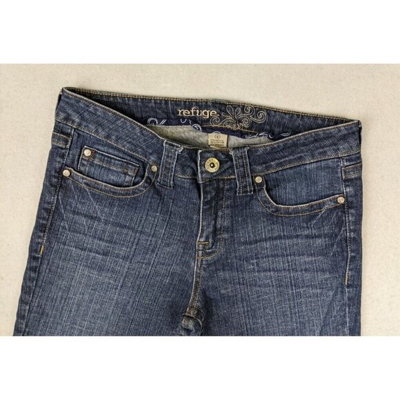 REFUGE - Y2K MEDIUM WASH CAPRI JEANS - SIZE 9 - Picture 4 of 7